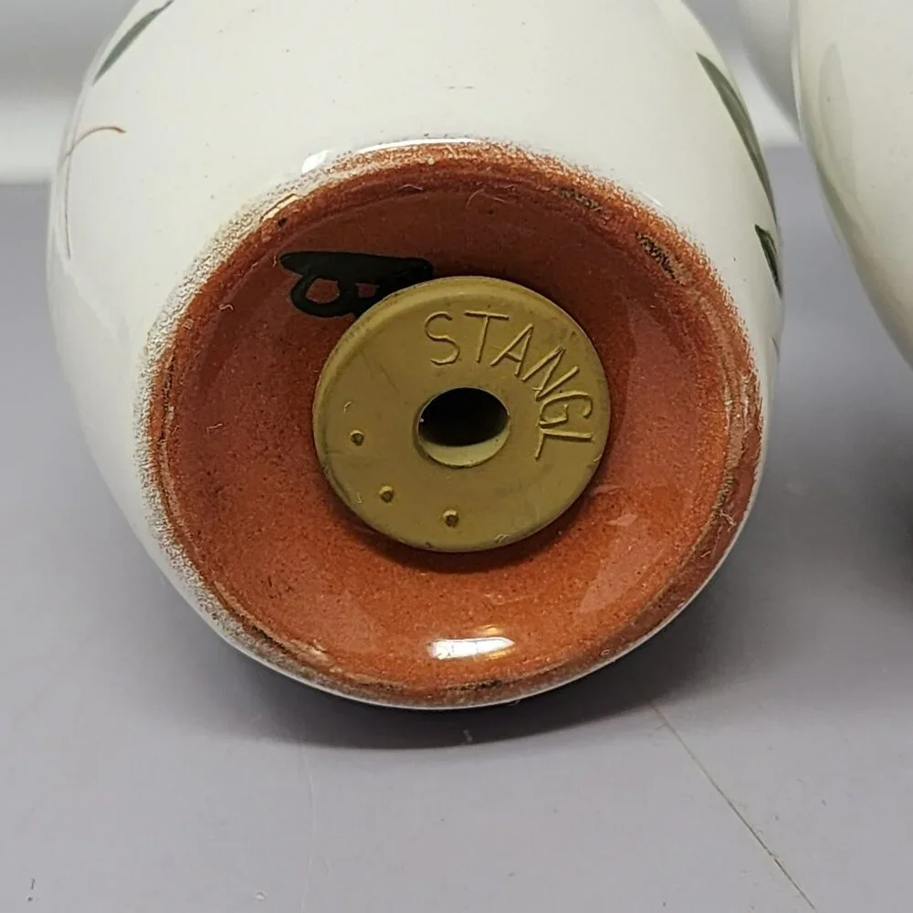 Vintage Stangl‎ Handcrafted Earthenware Creamer & Salt Pepper Shakers Set